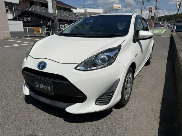 Toyota AQUA 2017 — фото автомобиля 1