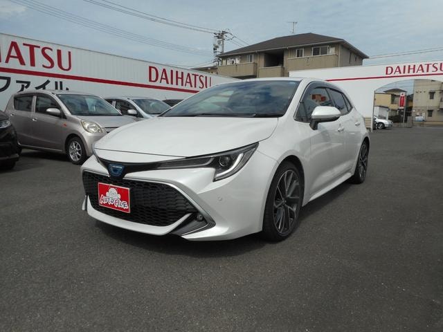 Toyota COROLLASPORT 2021 — фото автомобиля
