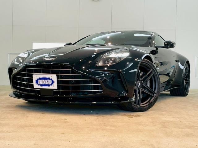 Aston Martin VANTAGE 2025 — фото автомобиля