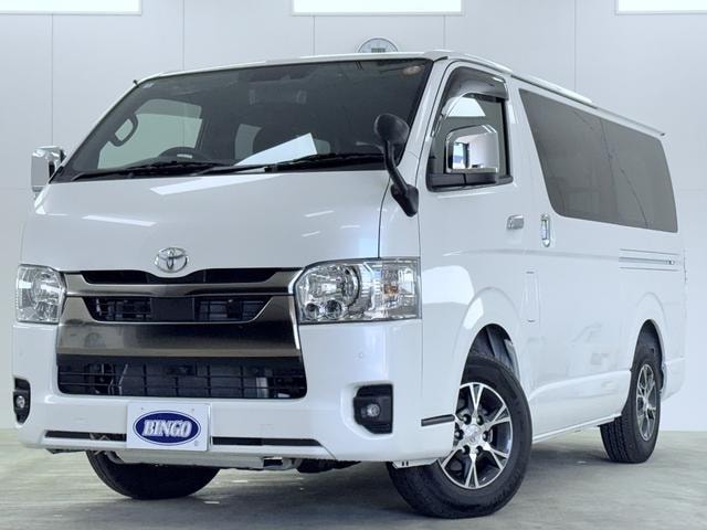 Toyota HIACE VAN 2025 — фото автомобиля