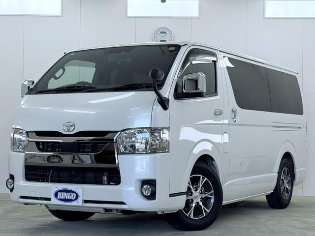 Toyota HIACE VAN 2020 — фото автомобиля 1