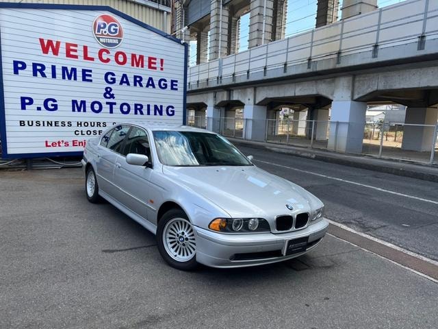 Bmw 5 SERIES 2001 — фото автомобиля 1