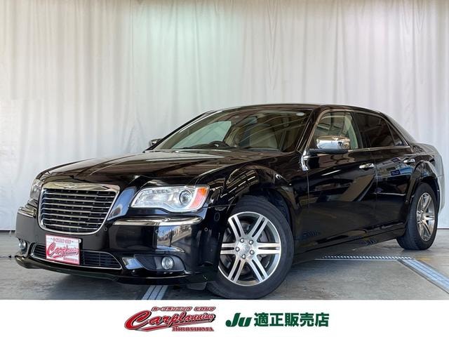 Chrysler 300 2015 — фото автомобиля 1