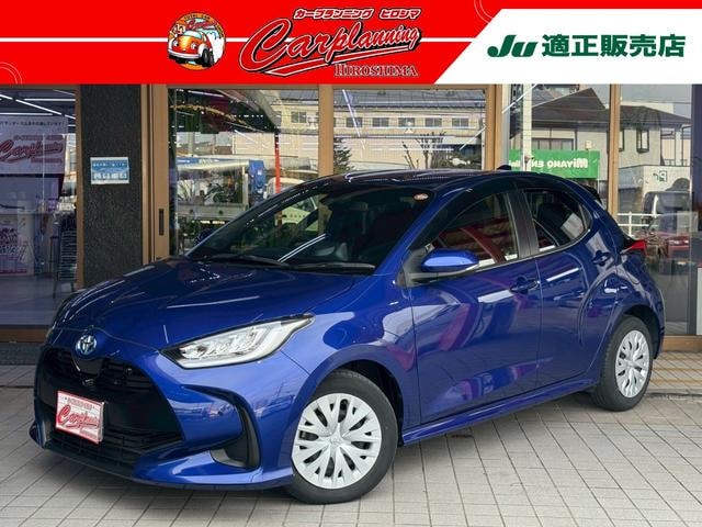 Toyota YARIS 2021 — фото автомобиля 1