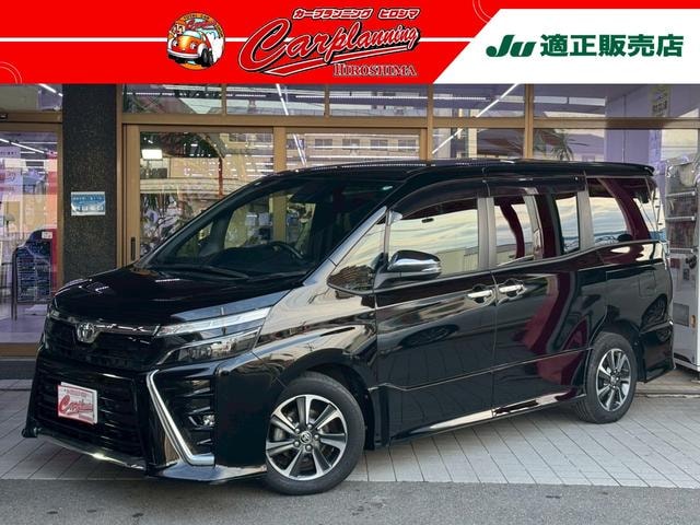 Toyota VOXY 2021 — фото автомобиля 1
