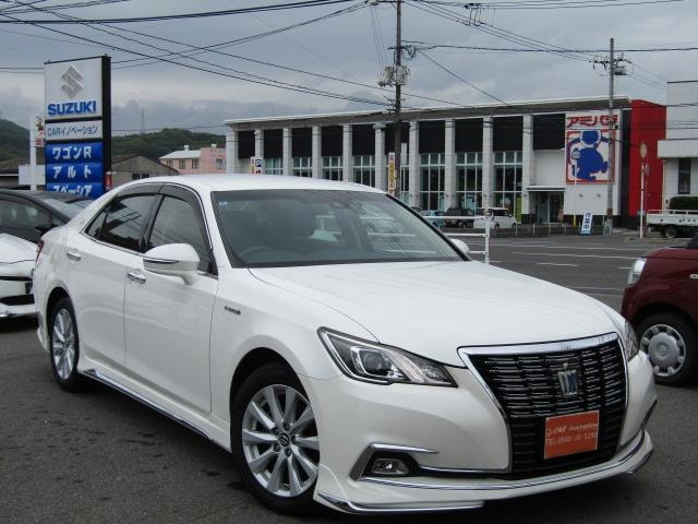 Toyota CROWN HYBRID 2017 — фото автомобиля