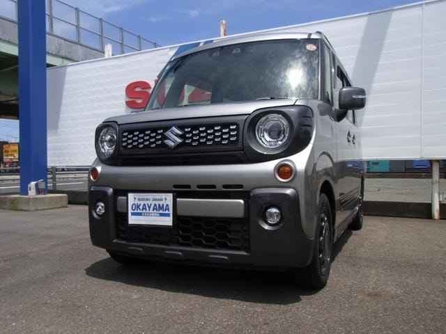 Suzuki SPACIA GEAR 2022 — фото автомобиля 1