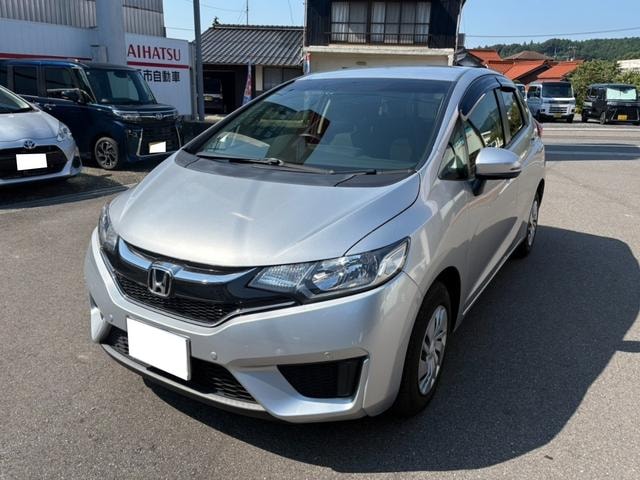 Honda FIT 2017 — фото автомобиля 1