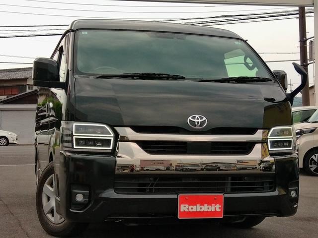 Toyota HIACE VAN 2023 — фото автомобиля