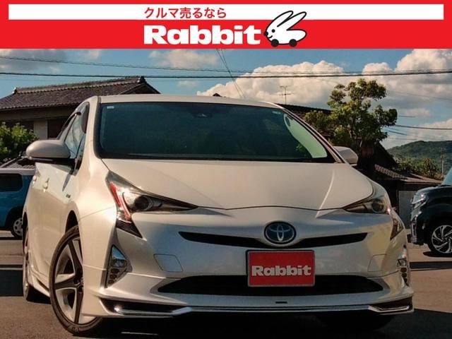 Toyota PRIUS 2017 — фото автомобиля 1