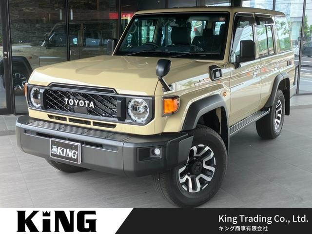 Toyota LAND CRUISER 70 2025 — фото автомобиля