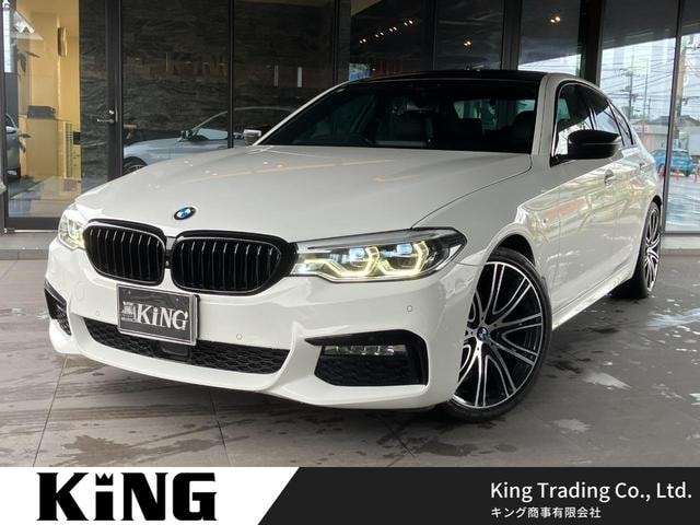 Bmw 5 SERIES 2017 — фото автомобиля