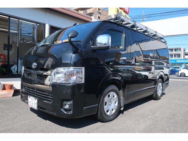 Toyota HIACE VAN 2023 — фото автомобиля 1