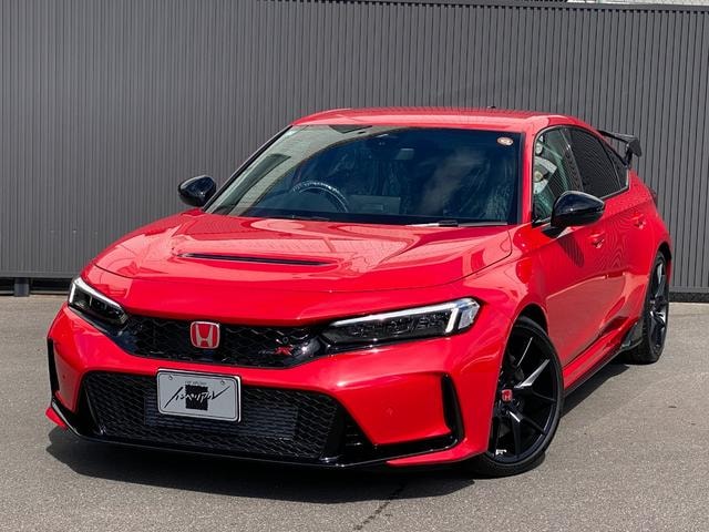 Honda CIVIC 2025 — фото автомобиля 1