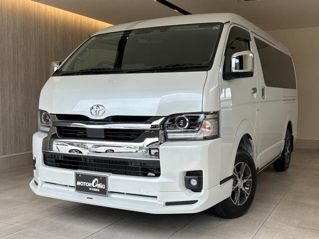 Toyota HIACE WAGON 2026 — фото автомобиля 1