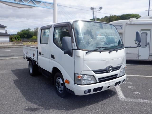Hino DUTRO 2015 — фото автомобиля 1