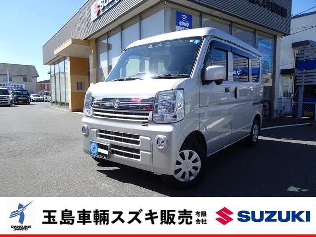 Nissan NV100CLIPPER VAN 2022 — фото автомобиля
