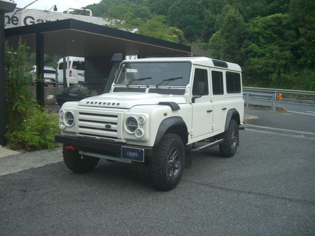 Land Rover DEFENDER 2011 — фото автомобиля