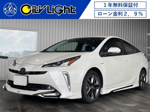 Toyota PRIUS 2020 — фото автомобиля 1