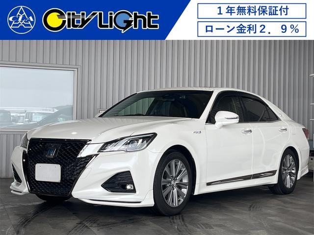 Toyota CROWN HYBRID 2017 — фото автомобиля