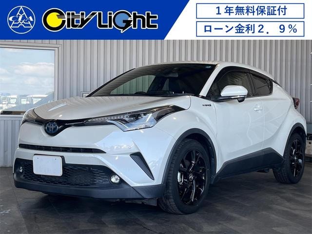 Toyota C-HR 2019 — фото автомобиля