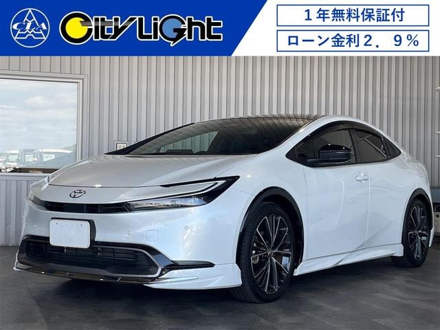 Toyota PRIUS 2025 — фото автомобиля 1