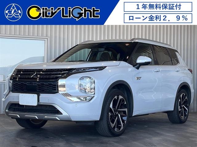 Mitsubishi OUTLANDER PHEV 2022 — фото автомобиля 1