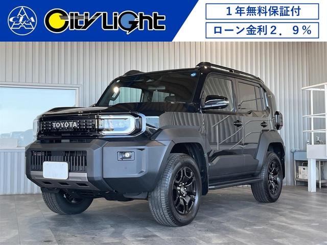Toyota LAND CRUISER FJ 2026 — фото автомобиля