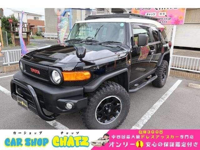 Toyota FJ CRUISER 2015 — фото автомобиля 1