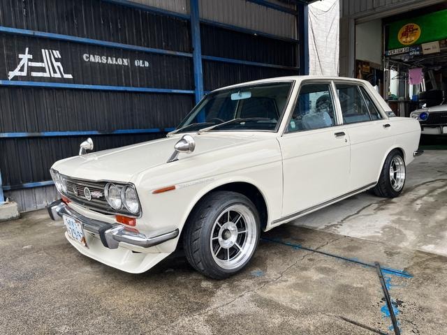Nissan BLUEBIRD 1970 — фото автомобиля