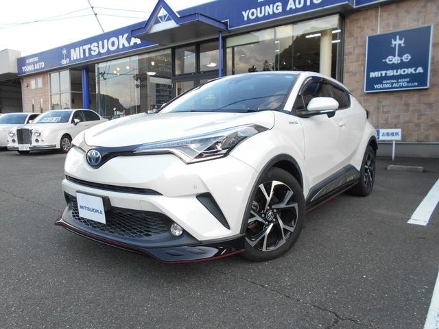 Toyota C-HR 2017 — фото автомобиля