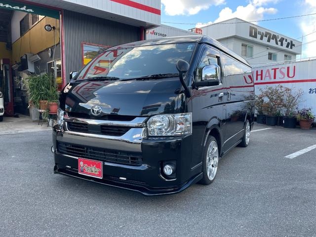 Toyota HIACE VAN 2021 — фото автомобиля 1