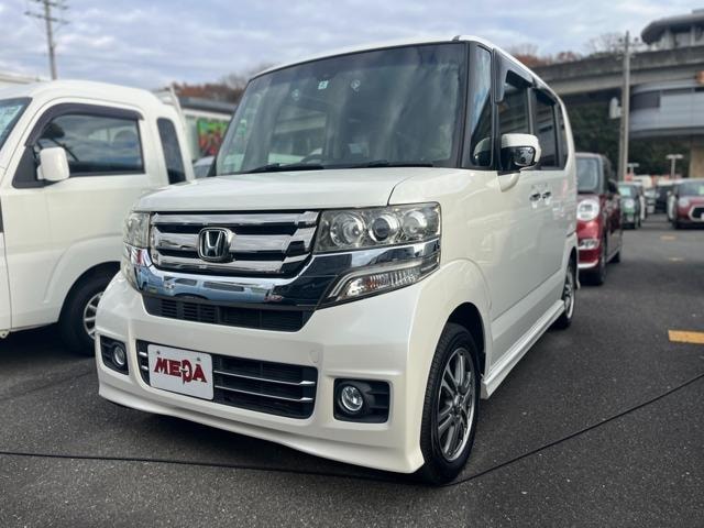 Honda N-BOX CUSTOM 2016 — фото автомобиля 1