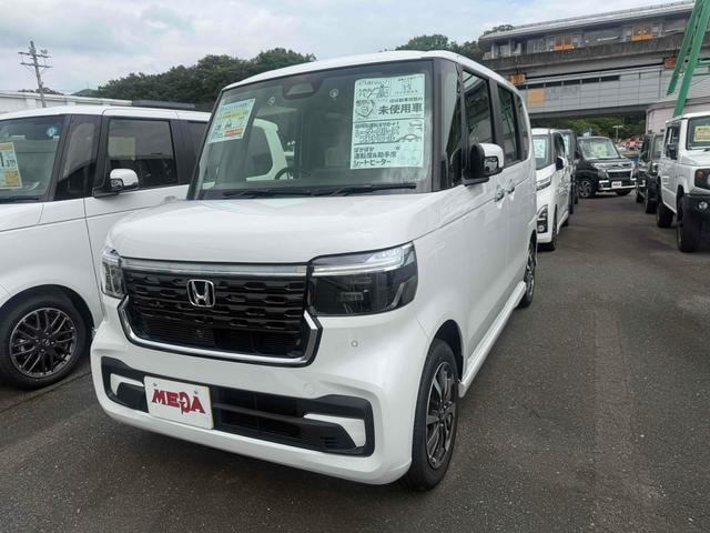 Honda N-BOX CUSTOM 2026 — фото автомобиля 1