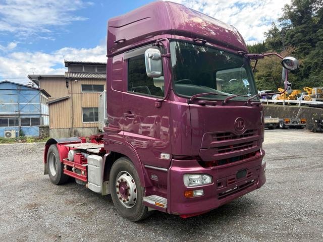 Ud Trucks QUON 2018 — фото автомобиля