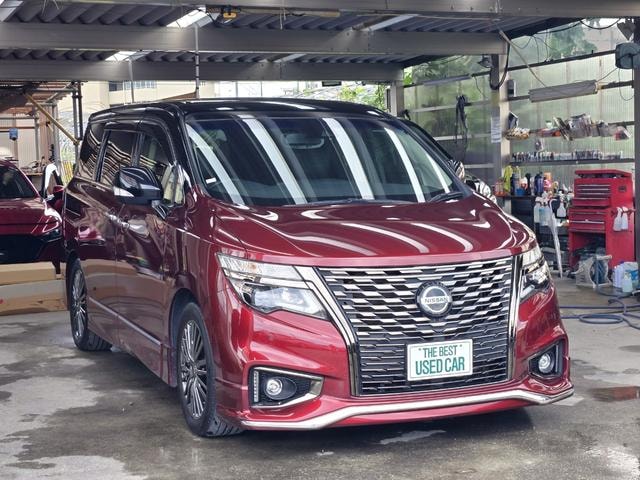 Nissan ELGRAND 2021 — фото автомобиля