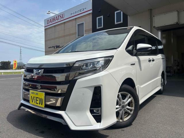 Toyota NOAH 2019 — фото автомобиля 1