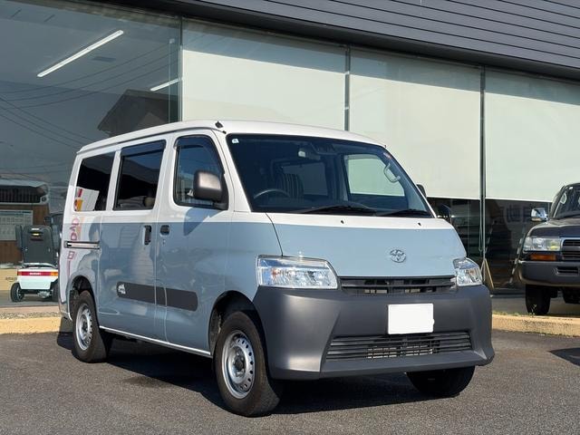Toyota TOWNACE VAN 2024 — фото автомобиля 1
