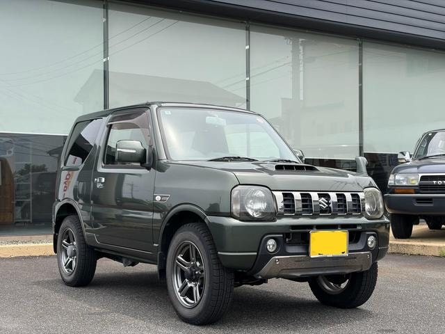 Suzuki JIMNY 2014 — фото автомобиля 1
