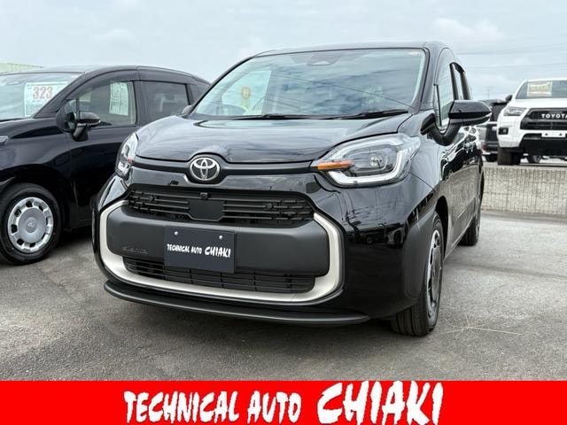 Toyota SIENTA 2025 — фото автомобиля 1