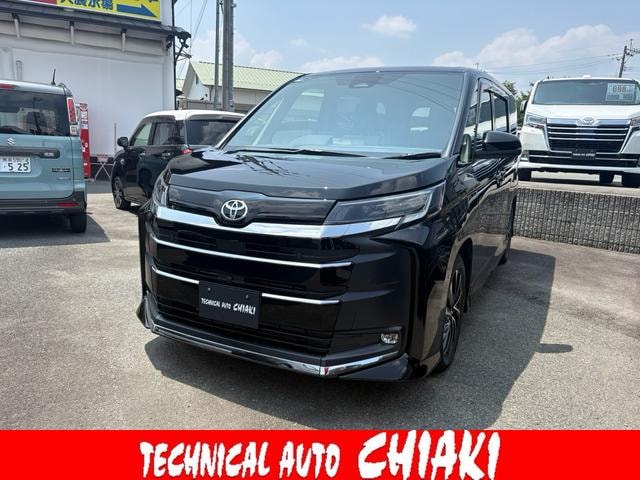 Toyota NOAH 2026 — фото автомобиля