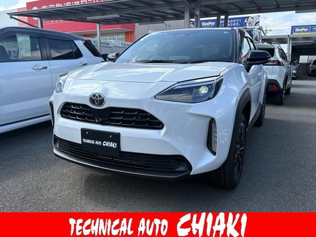 Toyota YARIS CROSS 2026 — фото автомобиля