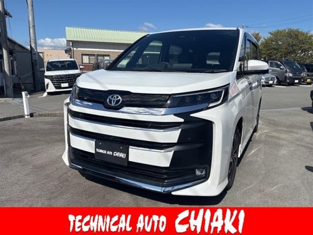 Toyota NOAH 2026 — фото автомобиля
