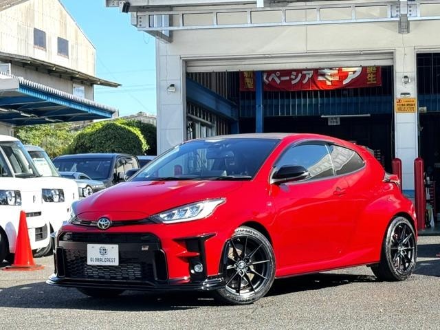 Toyota GR YARIS 2020 — фото автомобиля