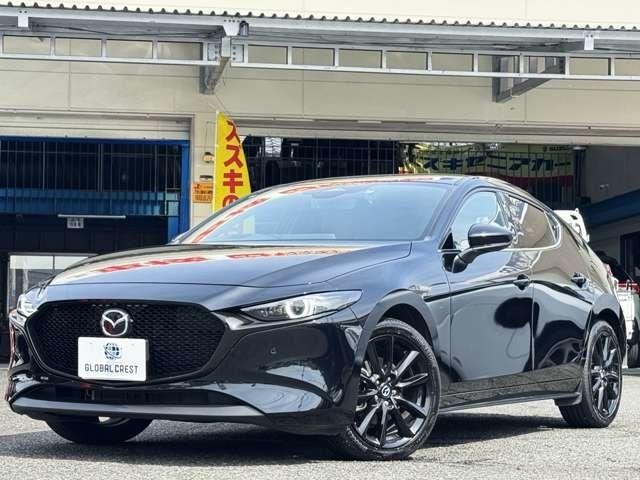 Mazda 3 FASTBACK 2025 — фото автомобиля 1