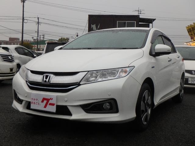 Honda GRACE 2015 — фото автомобиля 1