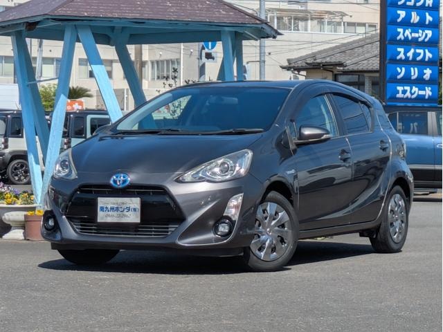 Toyota AQUA 2015 — фото автомобиля
