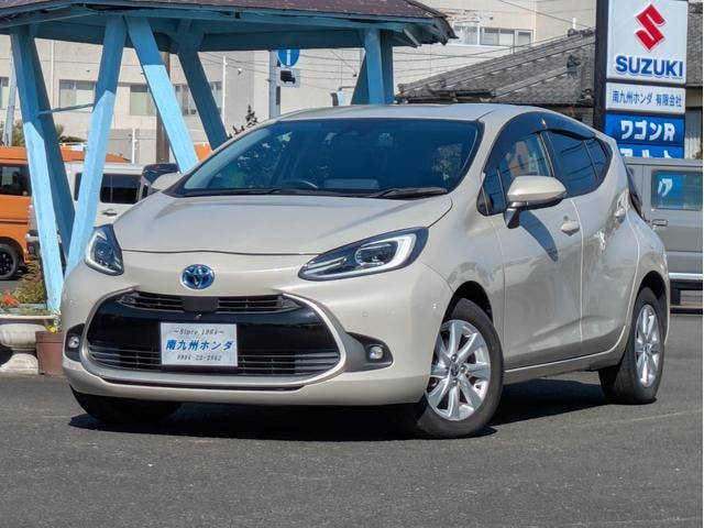 Toyota AQUA 2021 — фото автомобиля