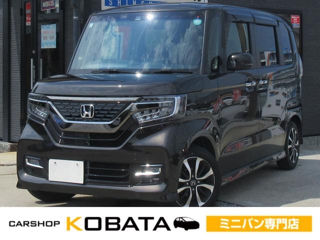 Honda N-BOX CUSTOM 2017 — фото автомобиля 1