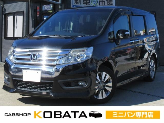 Honda STEPWAGON SPADA 2013 — фото автомобиля 1